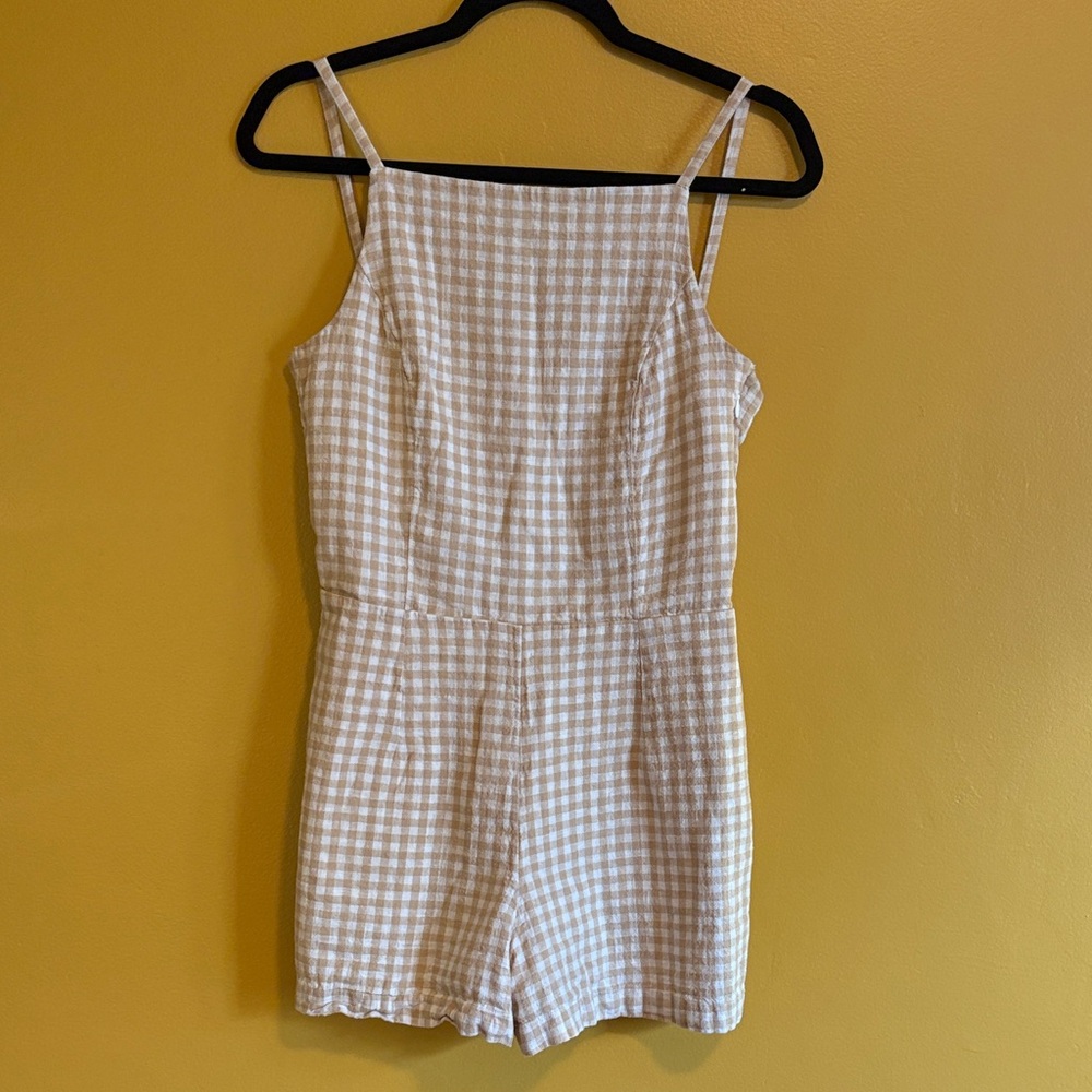 Abercrombie & Fitch Beige and White Gingham Romper